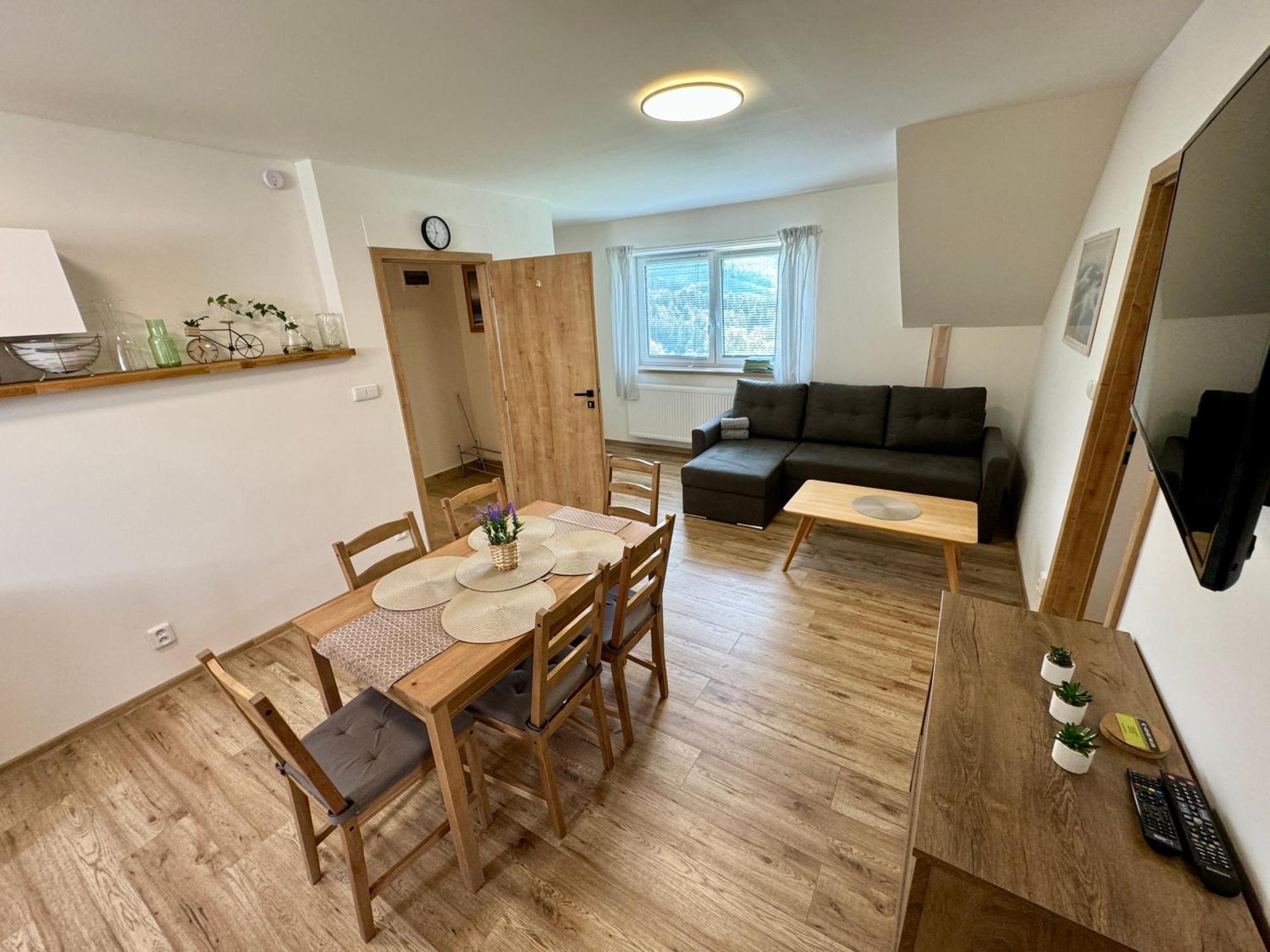 Apartmany Na Kopci Есеник Экстерьер фото